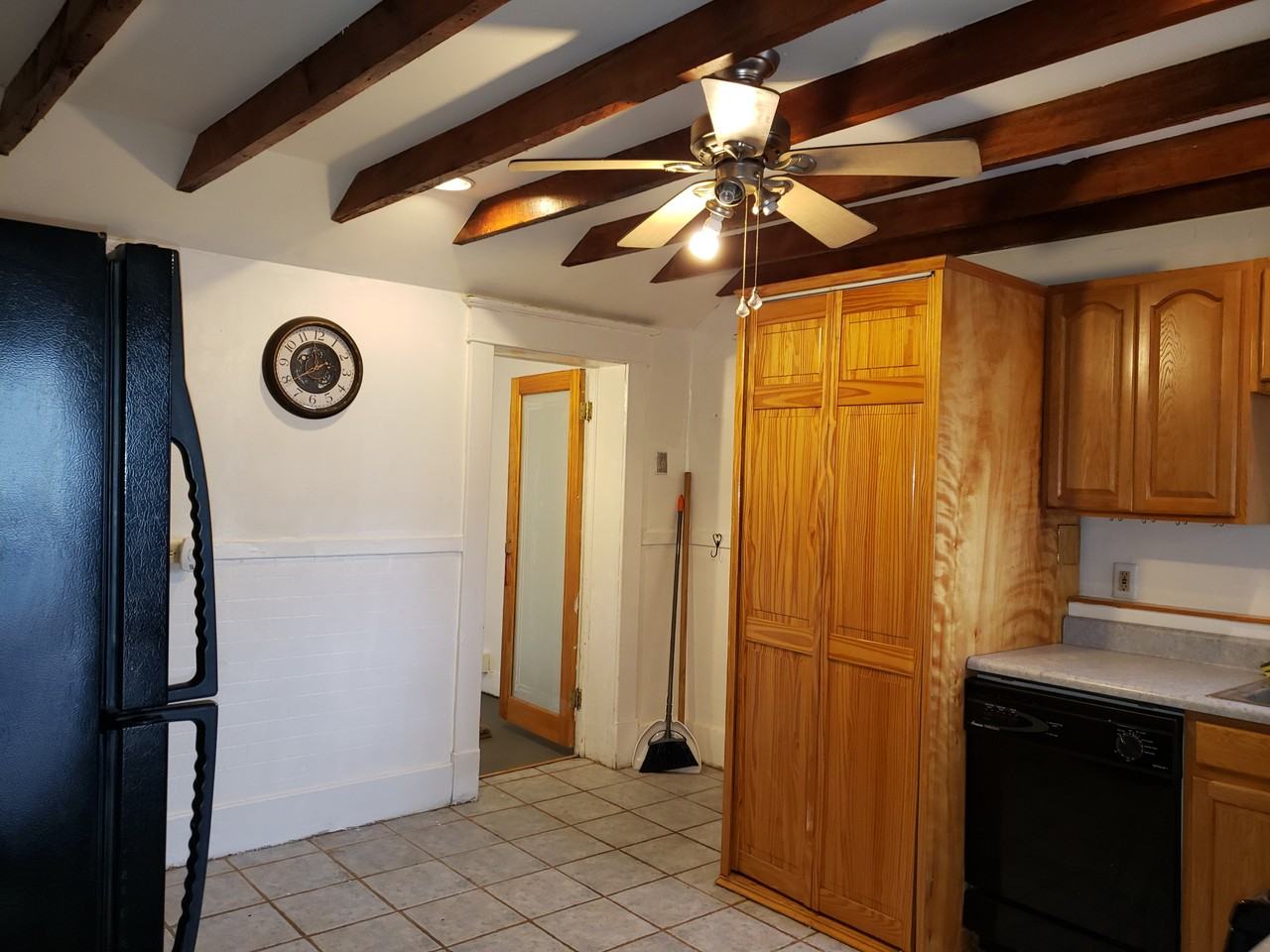 1112 Barrett St #NA - Photo 2 of 11