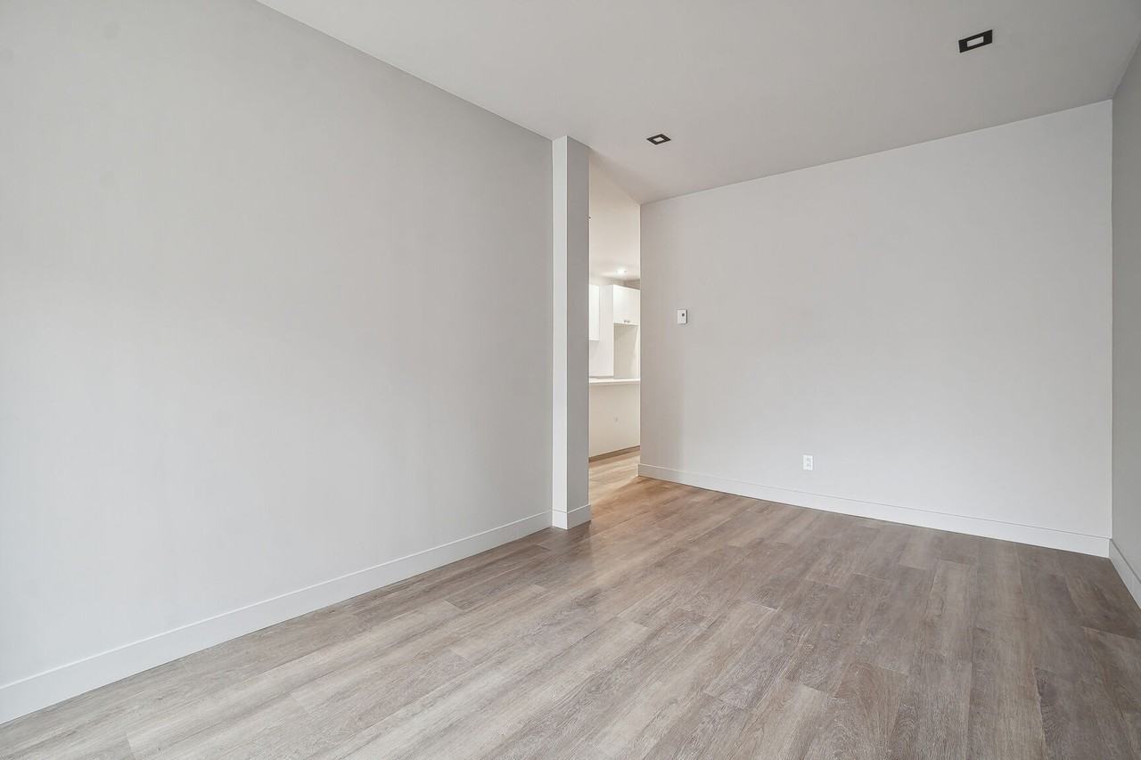 2313 Rue des Ormeaux - Photo 3 of 9