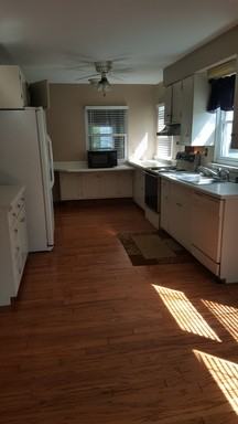 1136 Glenway St - Photo 2 of 8