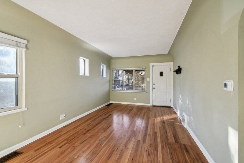 2246 S Corona St - Photo 3 of 28