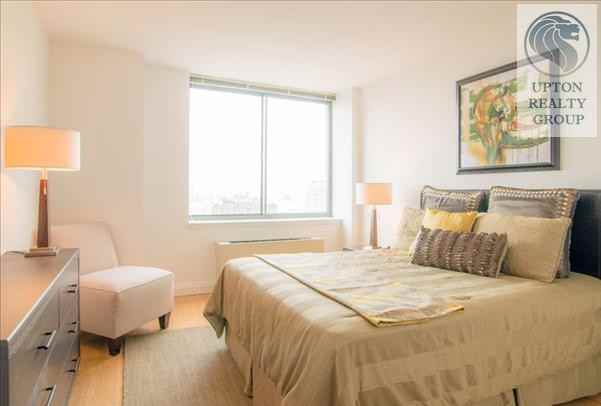 27th & 28th St #25-F