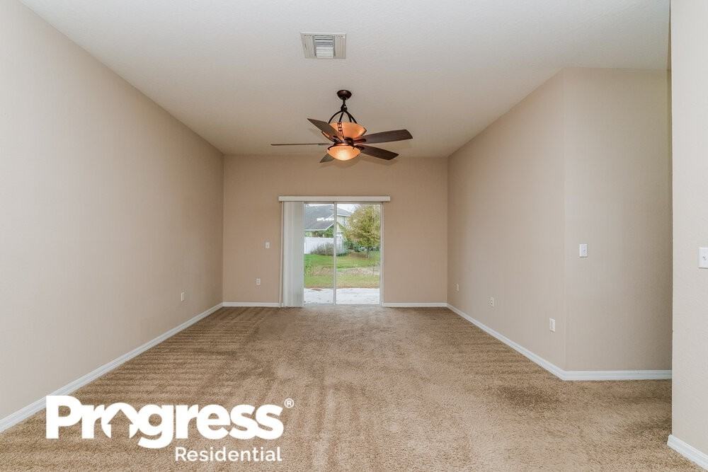 12130 Infinity Dr - Photo 3 of 16