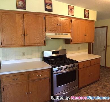 101 S Austin Ave - Photo 3 of 14