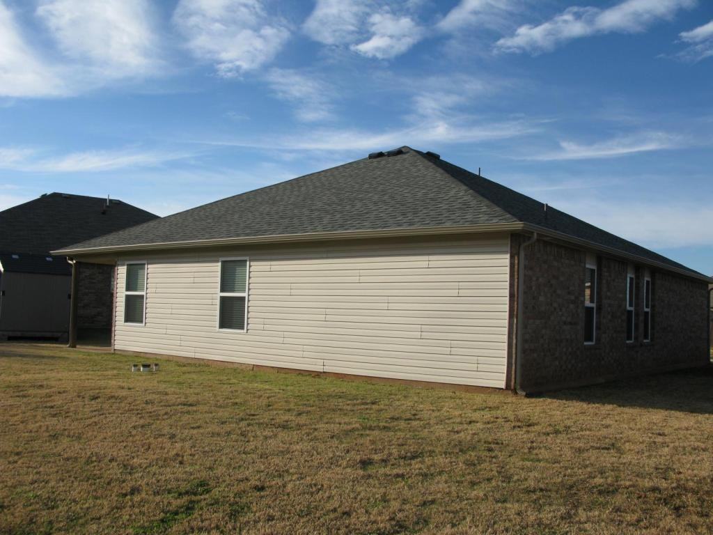 3540 Se 96th St - Photo 3 of 18