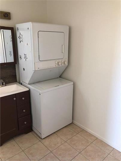 20320 Gemmill Rd - Photo 2 of 6