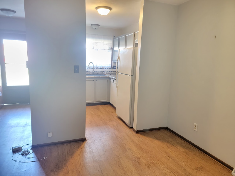 4199 W College Ave - Photo 3 of 11