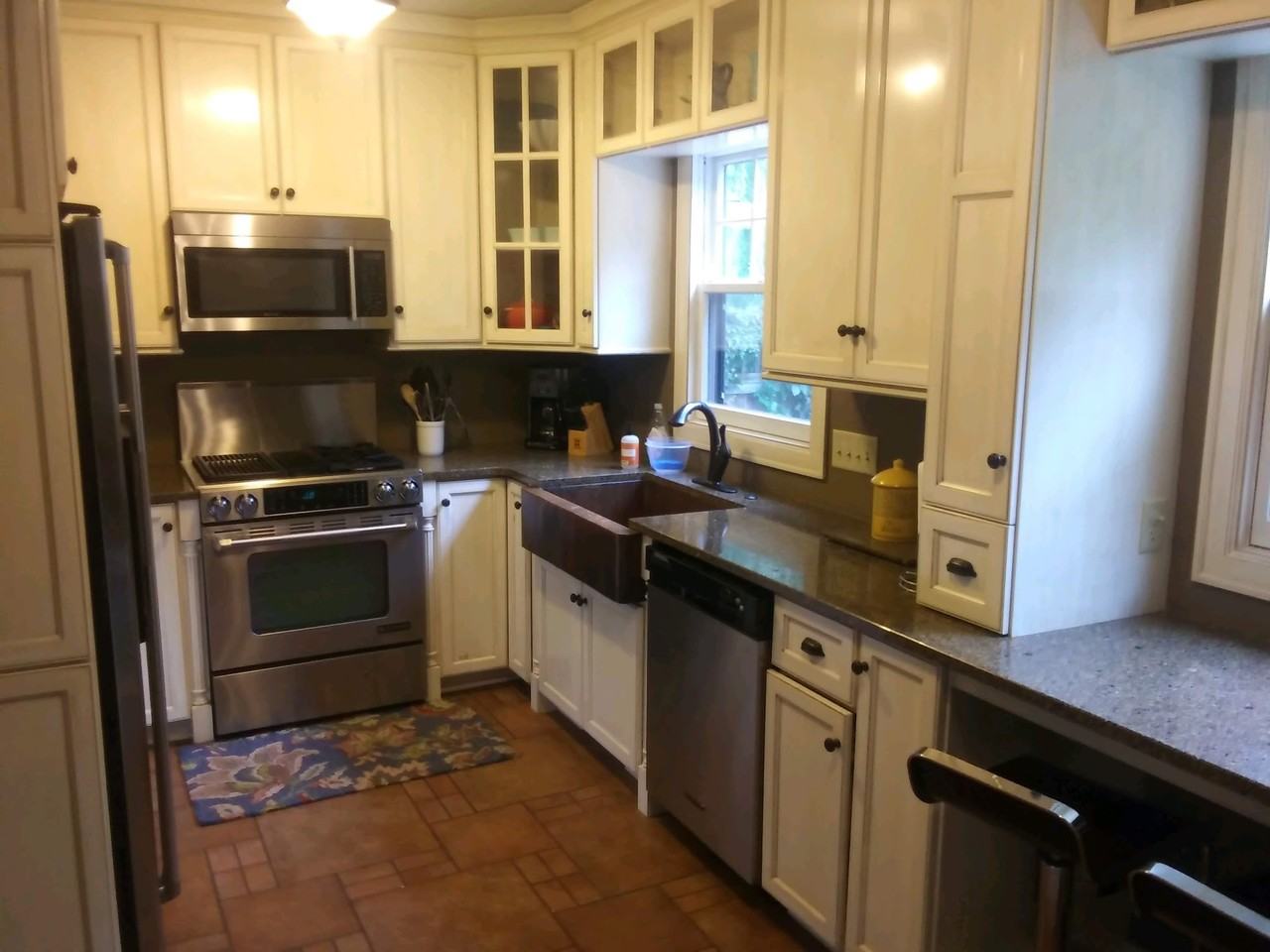 1404 S Main Ave #1 - Photo 3 of 17