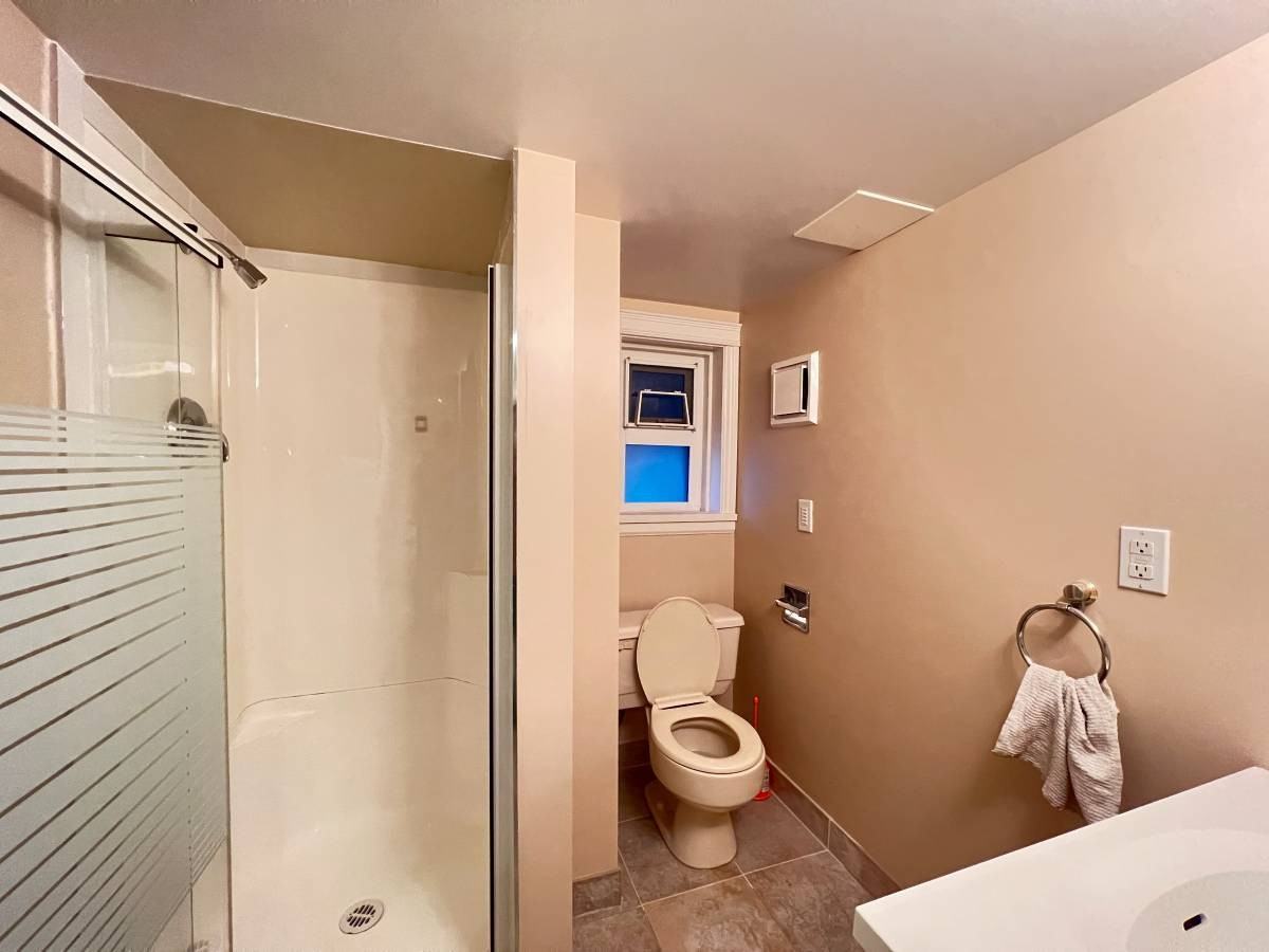 4065 West 15th Avenue - Photo 3 of 8