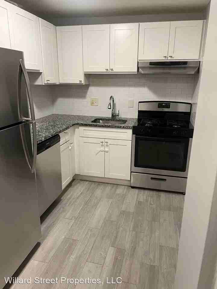 530 Willard St - Photo 2 of 8