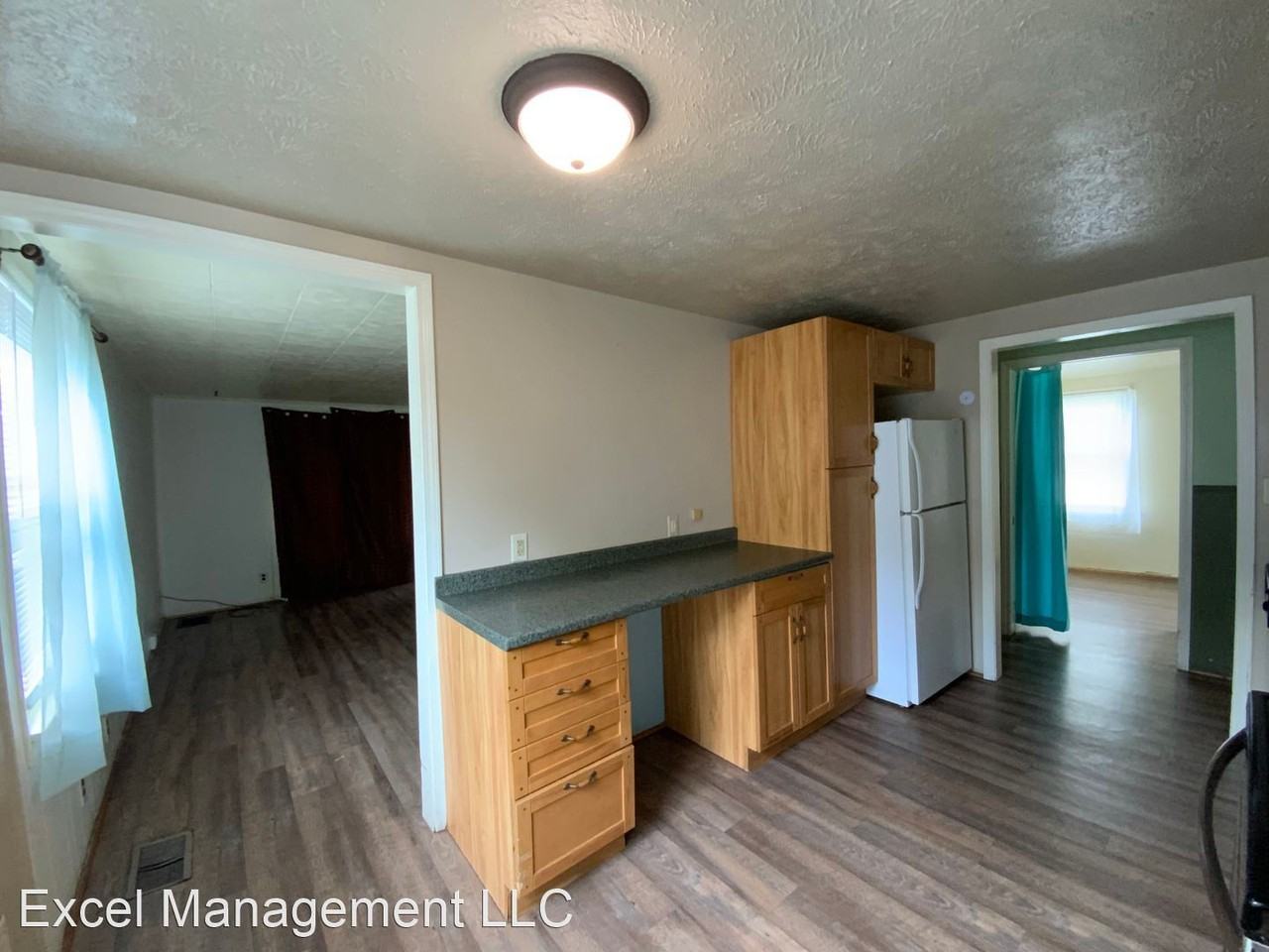 917 Beale St - Photo 3 of 9