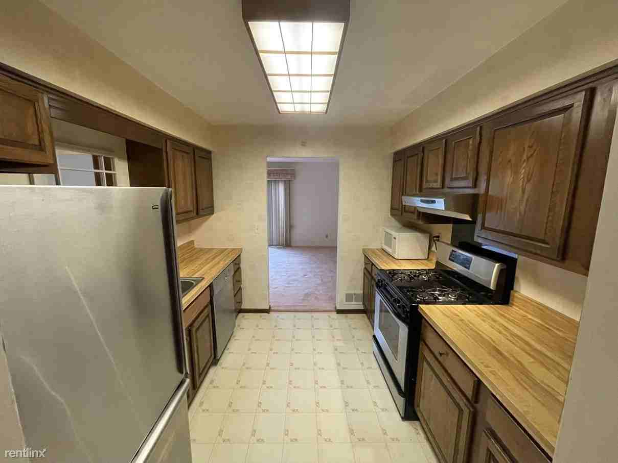 5935 Joymont St - Photo 3 of 19