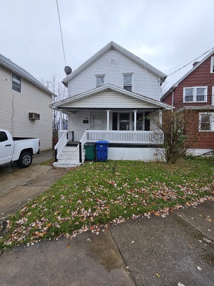 49 Bickford Ave, Buffalo, NY 14215 3 Bedroom House for 1,200/month