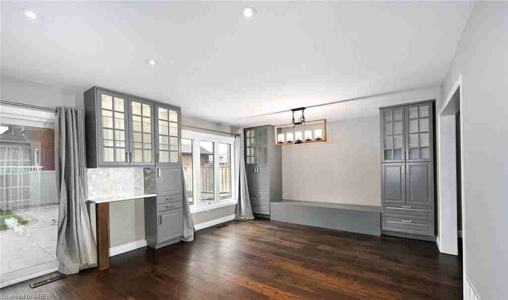 141 Olive Street - Photo 3 of 18