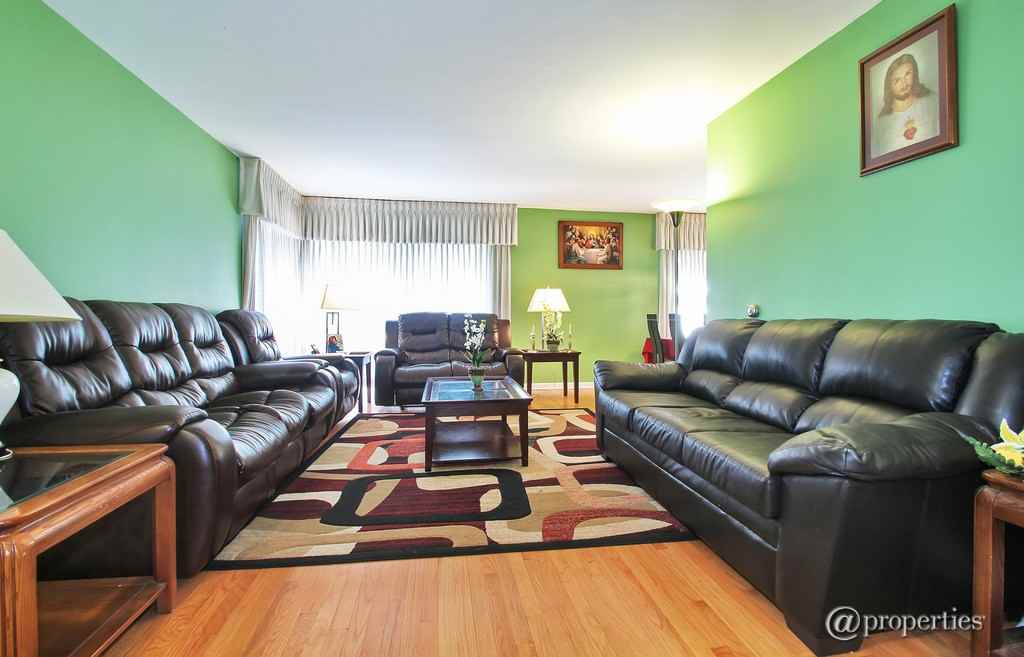 226 Fernwood Ln - Photo 2 of 15