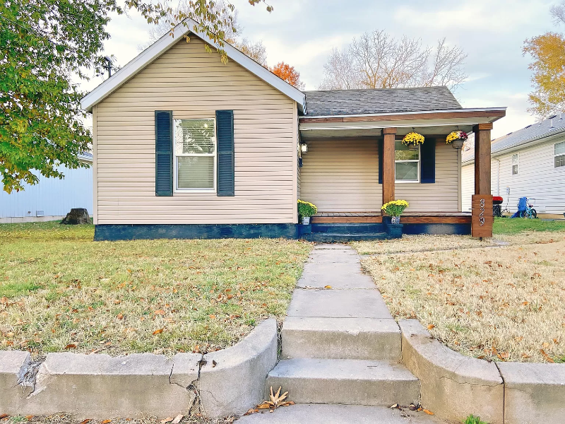 829 West Elm Street #1