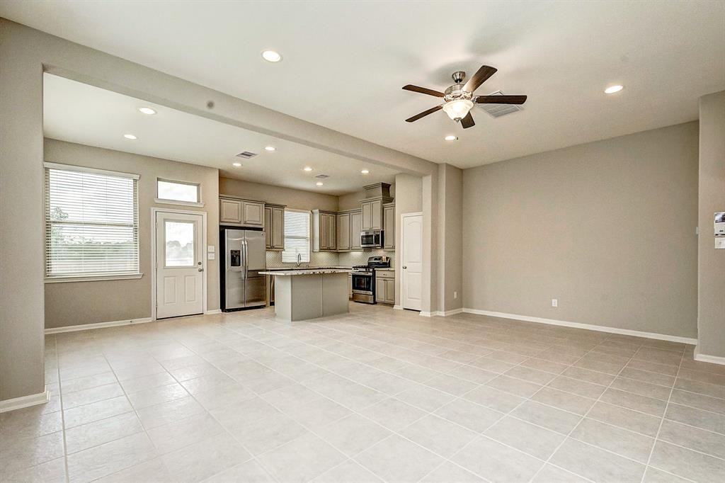 195 Biltmore Loop #NA - Photo 2 of 15