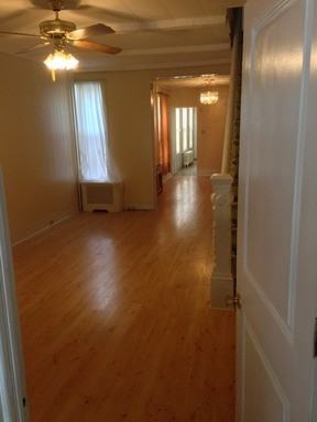 315 S 17th St - Photo 3 of 9