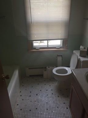 1512 Central St - Photo 3 of 6