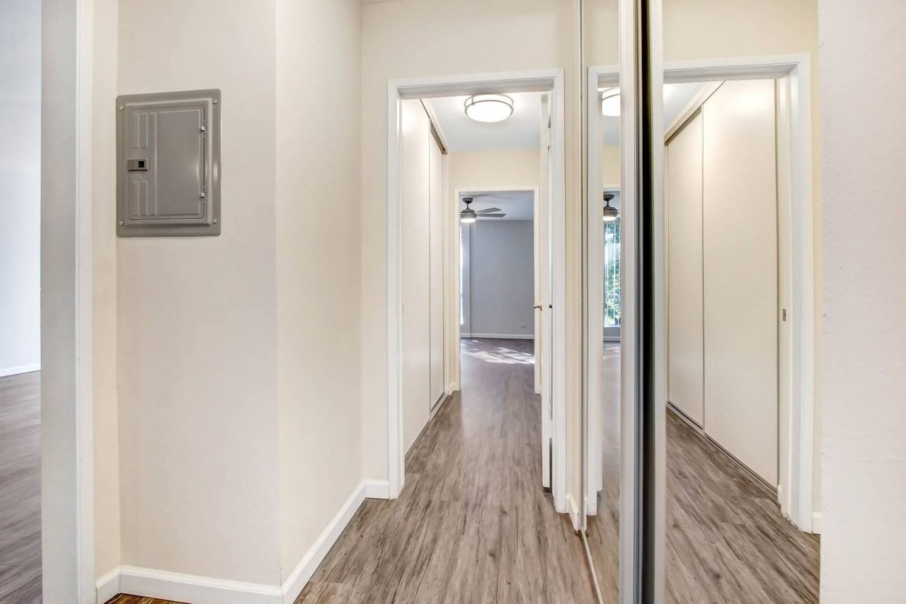 Burton West - Photo 5 of 23