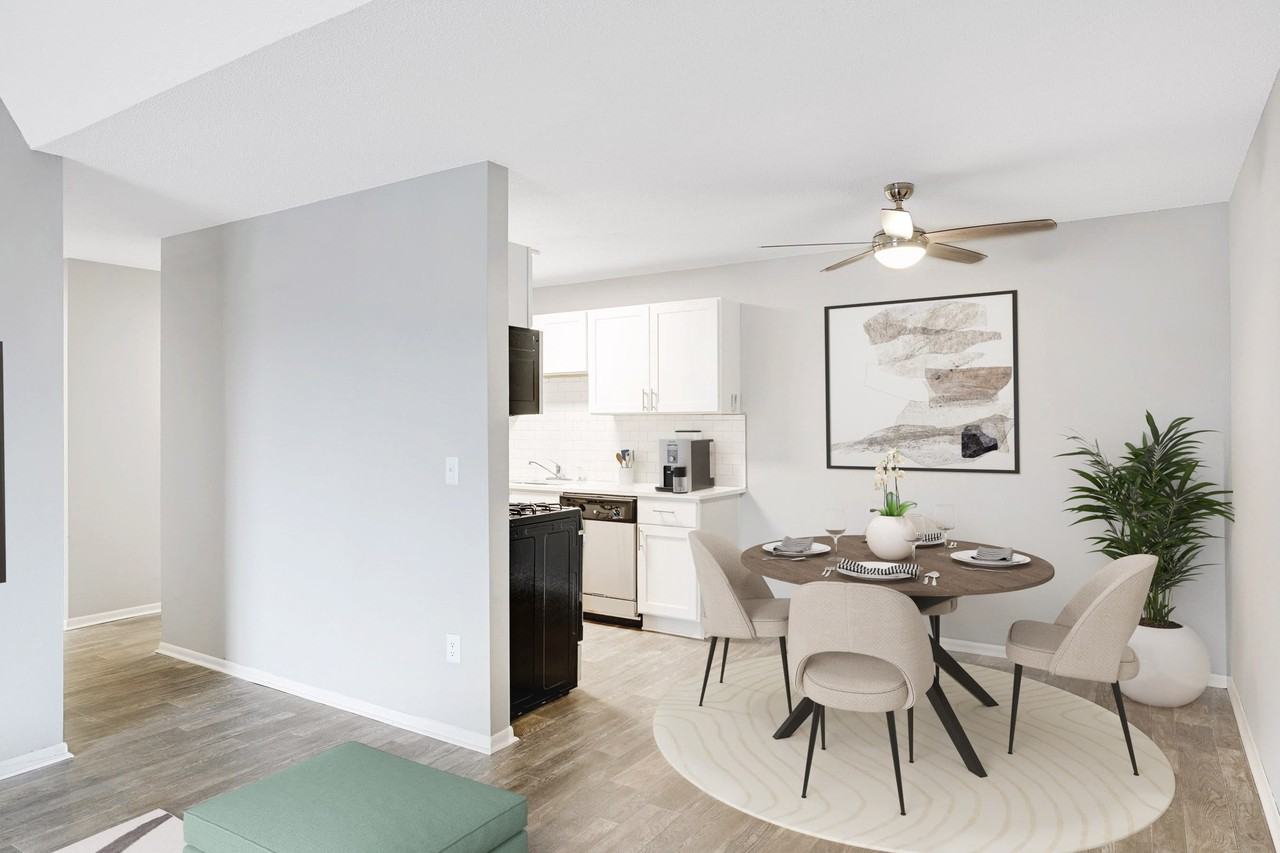 Stratford Wood - Photo 5 of 14