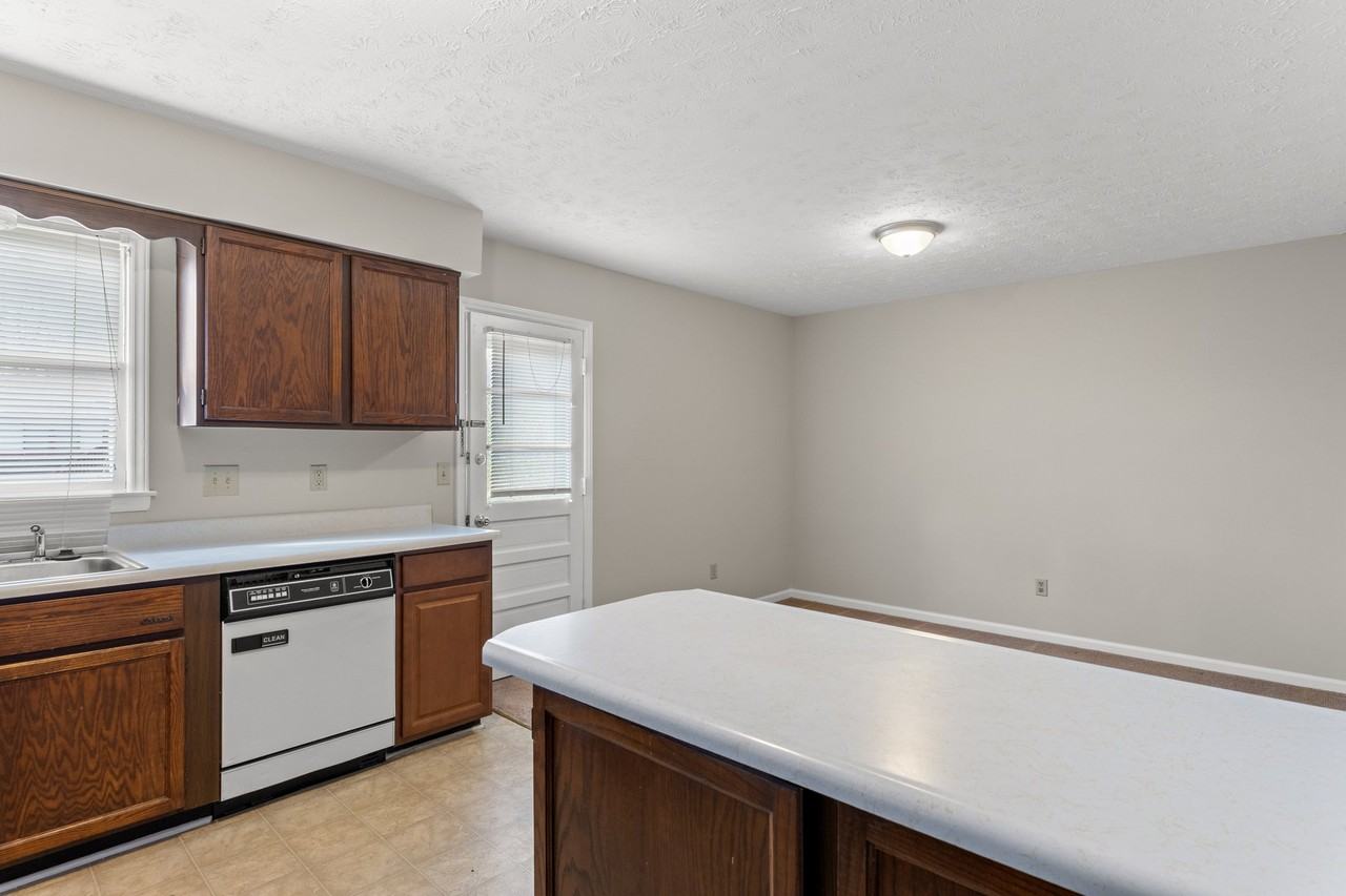 1932 Mint Julep Ln #1 - Photo 6 of 25