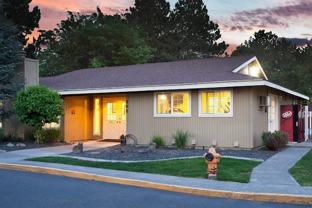 302 Greentree Ct - Photo 1 of 1