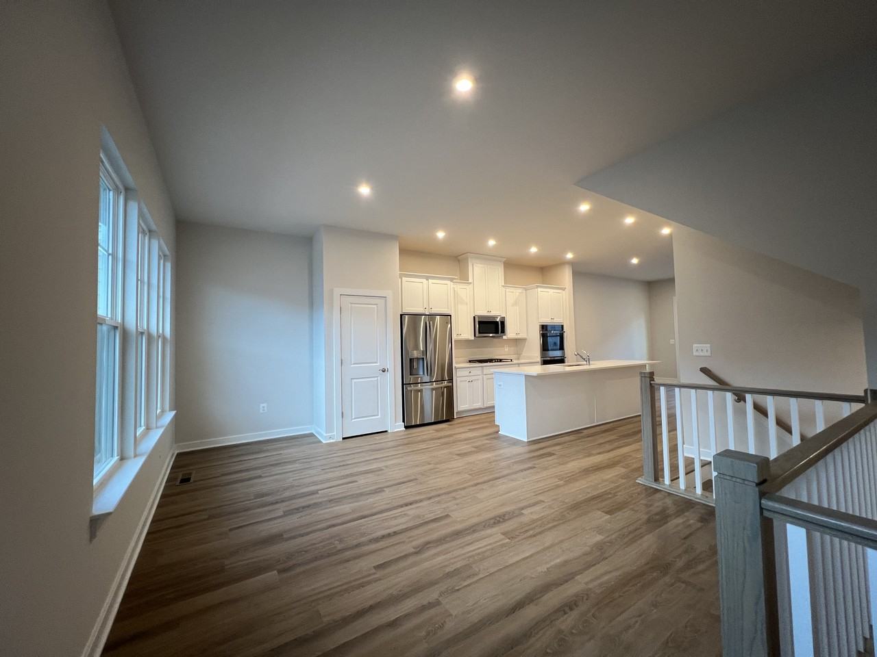 1738 Blue Spruce St #MAYA - Photo 2 of 20