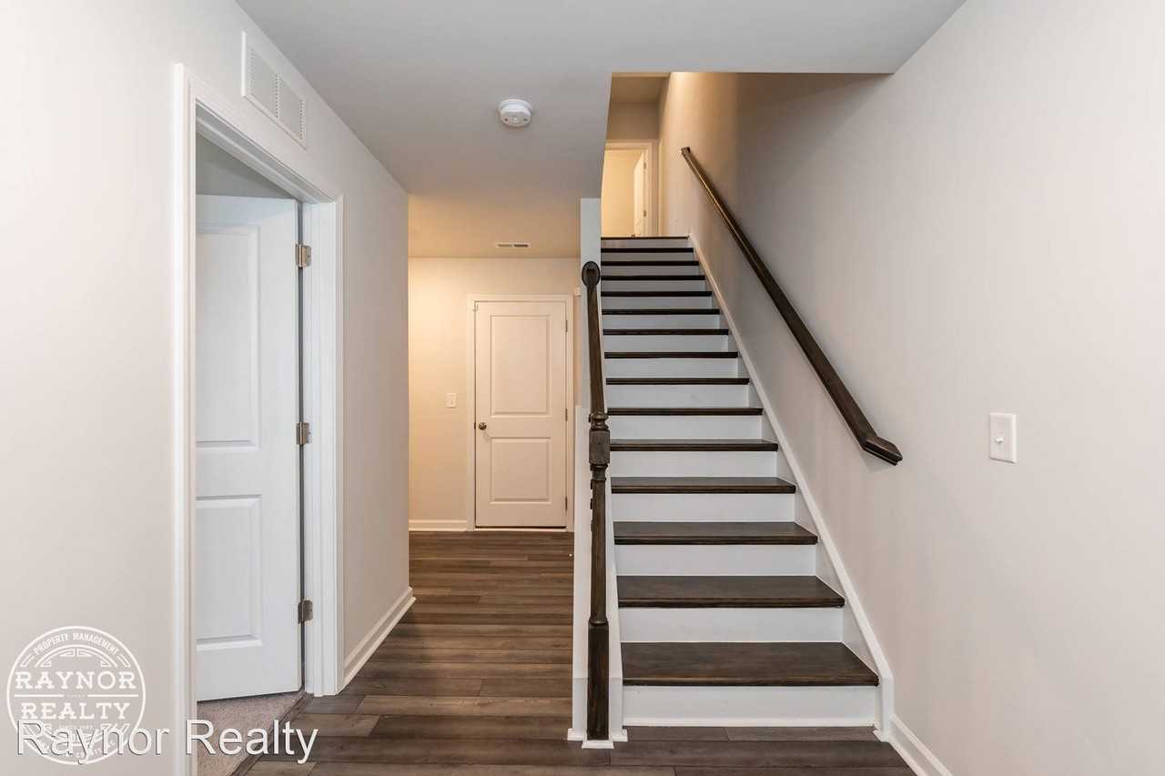 1103 Talis Creek Dr - Photo 3 of 21
