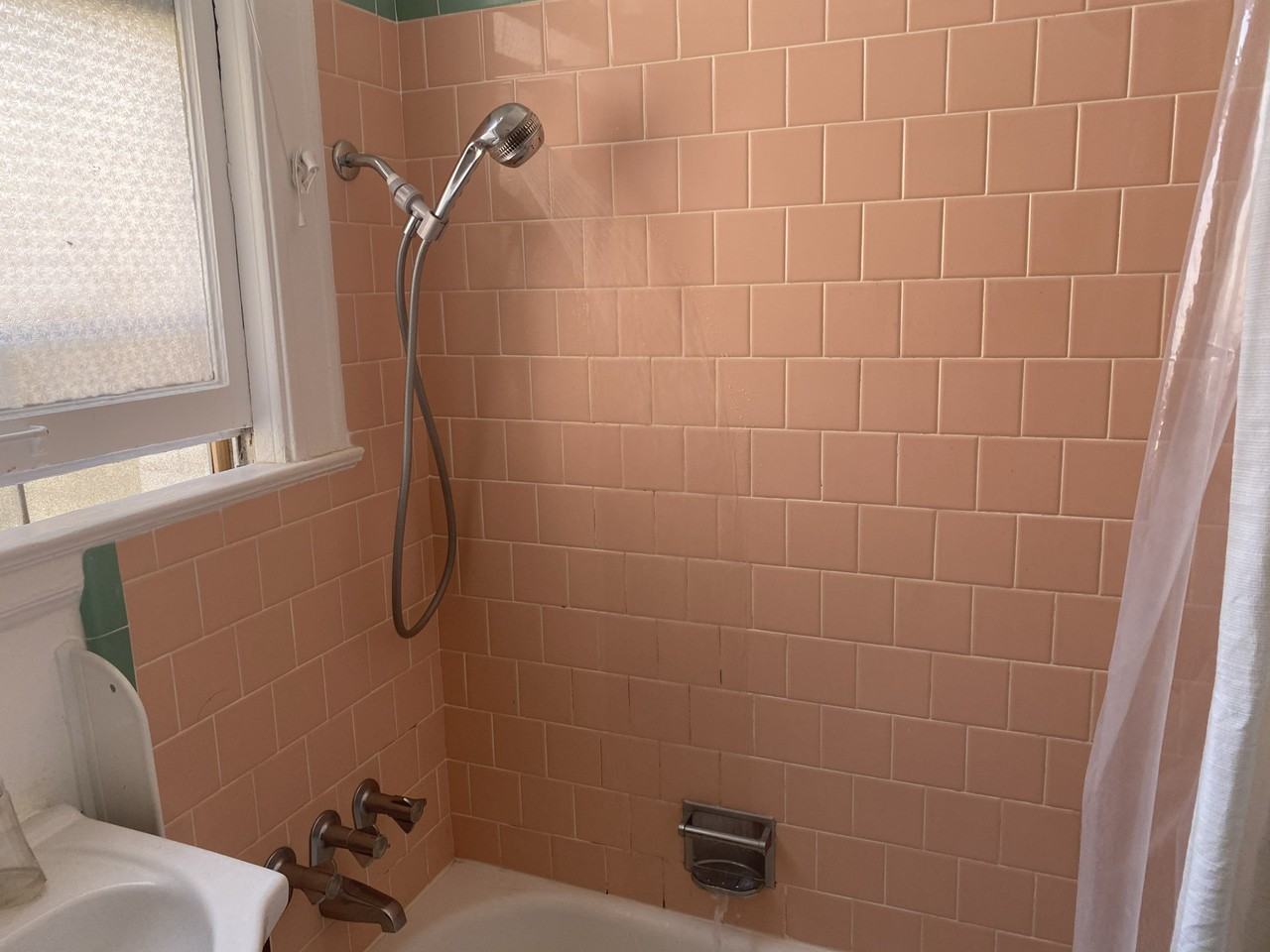 Larkin St - Photo 4 of 20