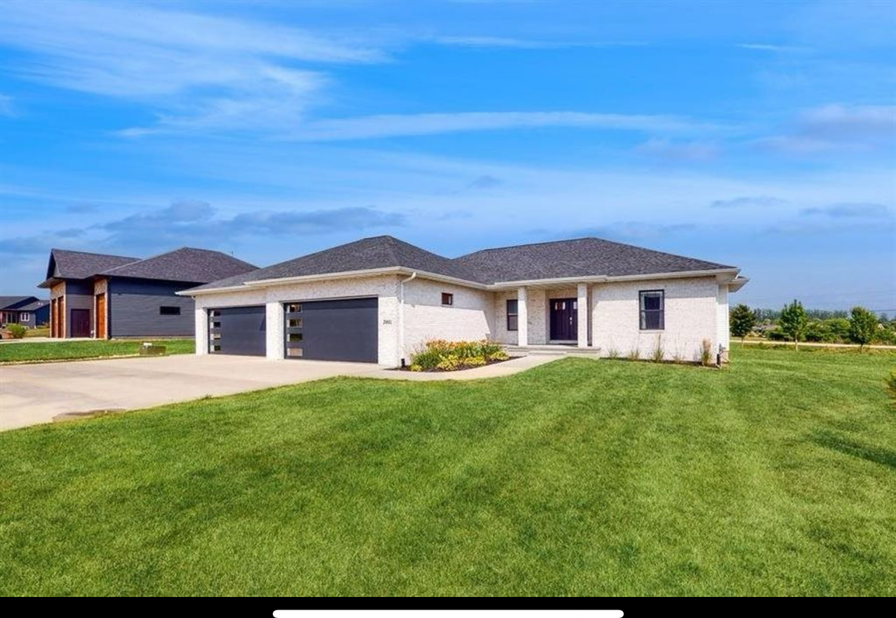 3951 Hendricks Ln #NA - Photo 3 of 50