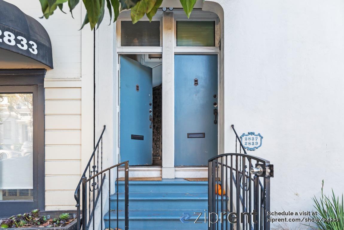 2837 Laguna St - Photo 2 of 25