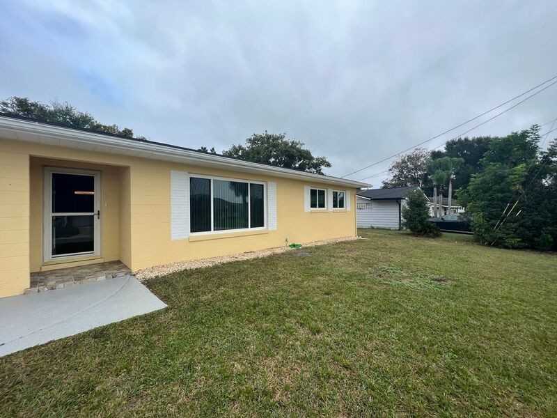 36 Marigold Ln - Photo 2 of 31