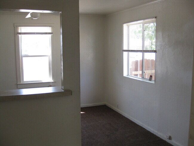 142 Cooper Ave #142 - Photo 2 of 3