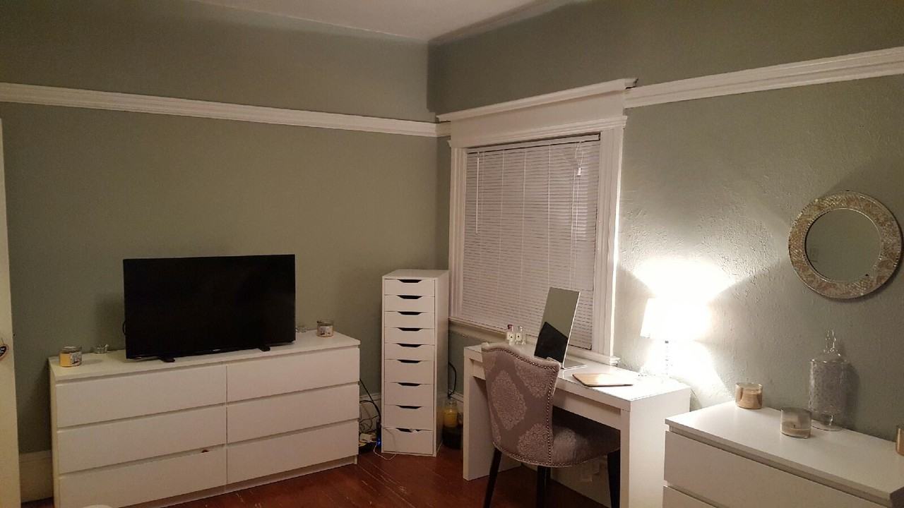 2636 Etna St #4 - Photo 3 of 10