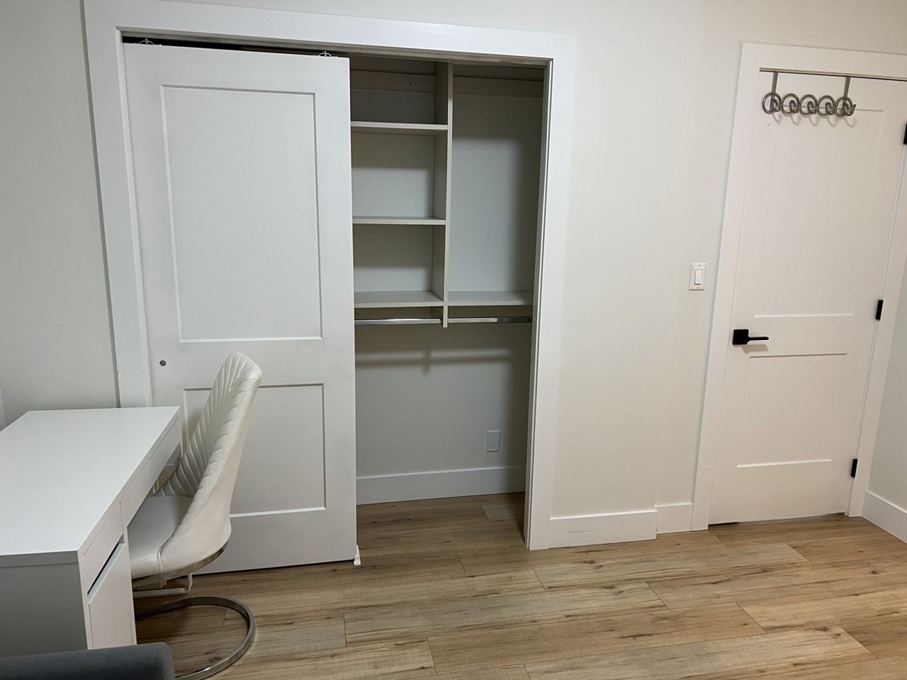 3405 Queenston Ave - Photo 3 of 5