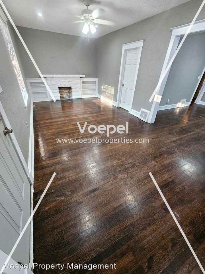 3721 Wayne Ave - Photo 3 of 22