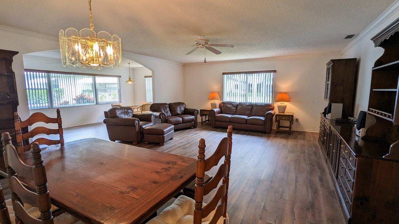 1624 Layton Ct - Photo 4 of 22