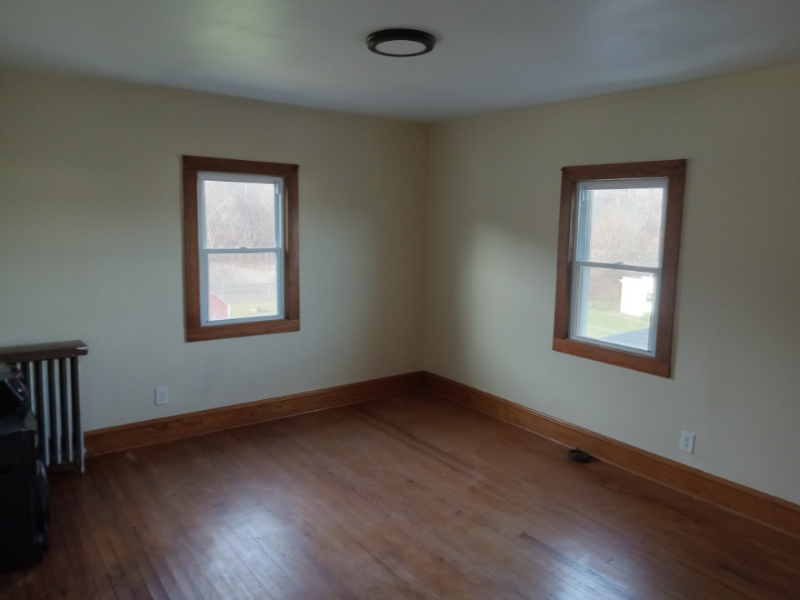 710 Edgebrook Dr - Photo 3 of 12