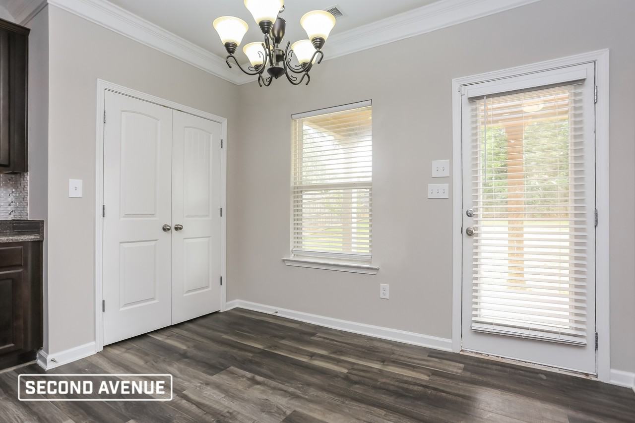 233 Klinetop Dr - Photo 4 of 13