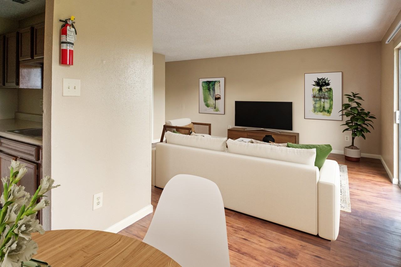 Fountain Woods - Photo 5 of 61