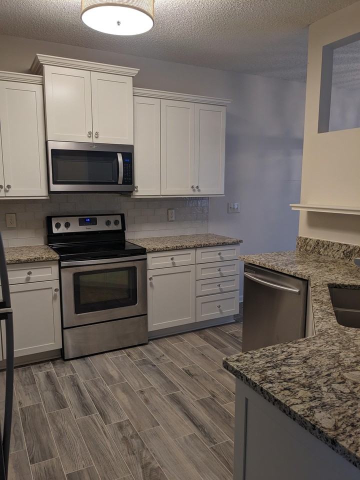 1254 Lake Dr #1 - Photo 5 of 24