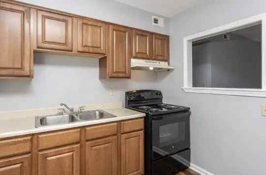 L.E.A. Properties LLC DBA Beacon 1 of 4