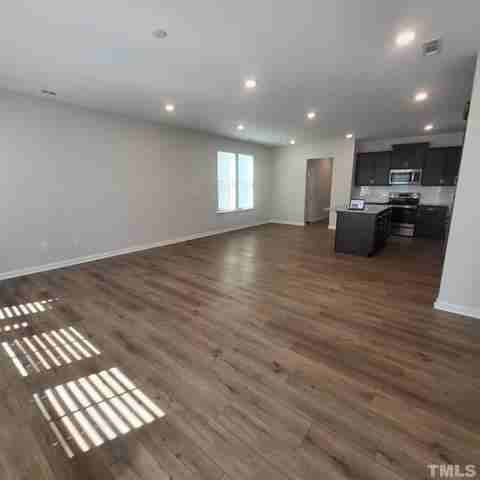 265 Pear Blossom Pkwy #1 - Photo 4 of 25