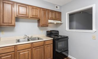 featured image of 2009 Crums Ln