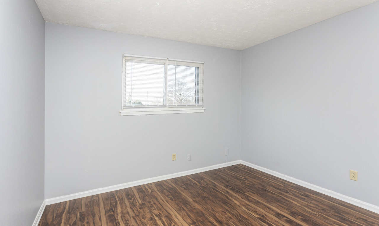 By the Park - Photo 5 of 60