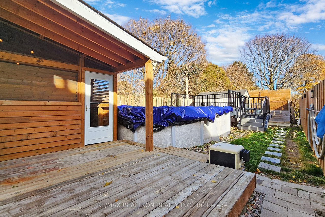 Thornton Rd S & Gibb St - Photo 7 of 9