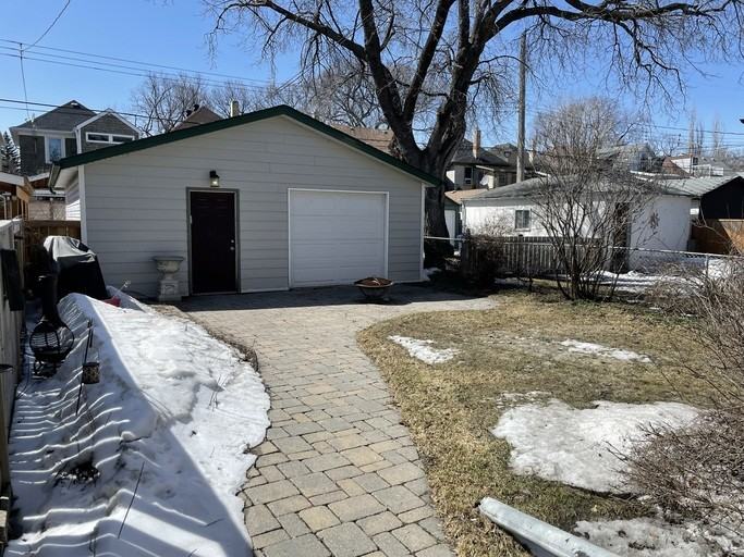 486 Sprague St - Photo 2 of 19