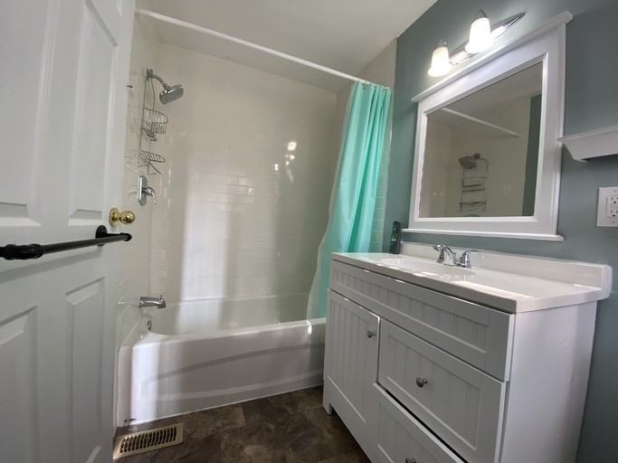 12 Beachaven Dr - Photo 3 of 9