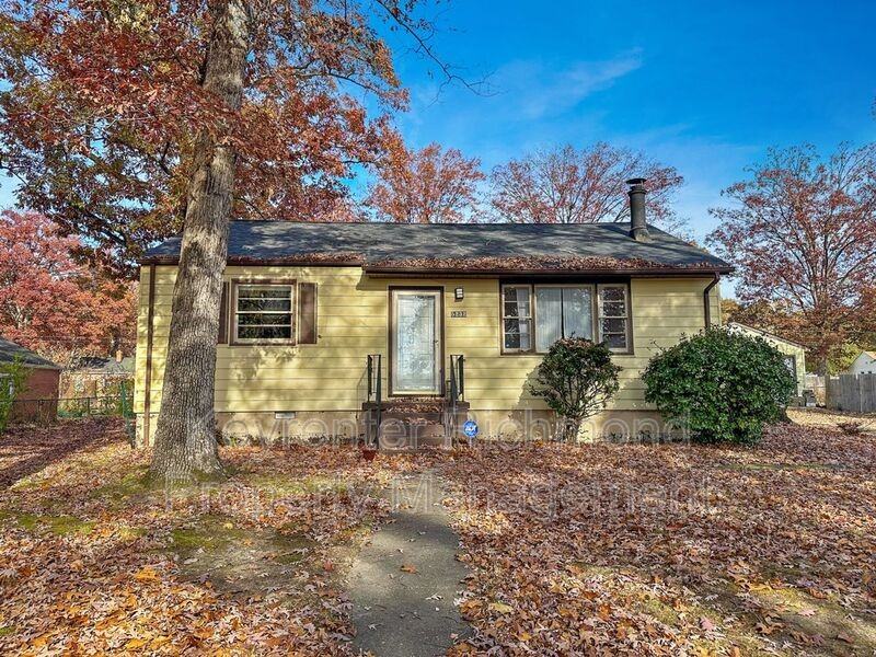 5232 Media Rd - Photo 2 of 12