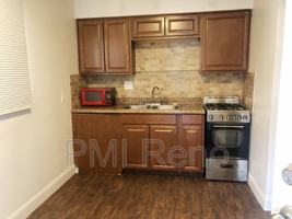 featured image of 1747 1/2 C St #1B